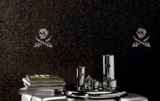 bisazza skulls & crowns black luxe